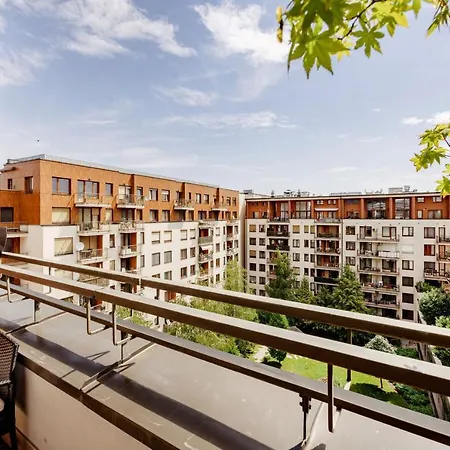 דירה Corvin Promenade 2f Apartment, Downtown *
