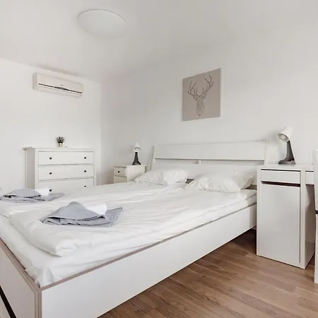 Corvin Promenade 2f Apartment, Downtown Lejlighed *
