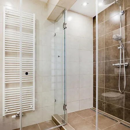 Corvin Promenade 2f Apartment, Downtown Budapest