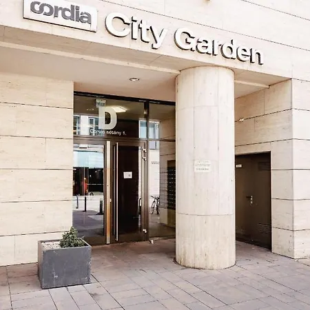 Corvin Promenade 2f Apartment, Downtown * Budapest